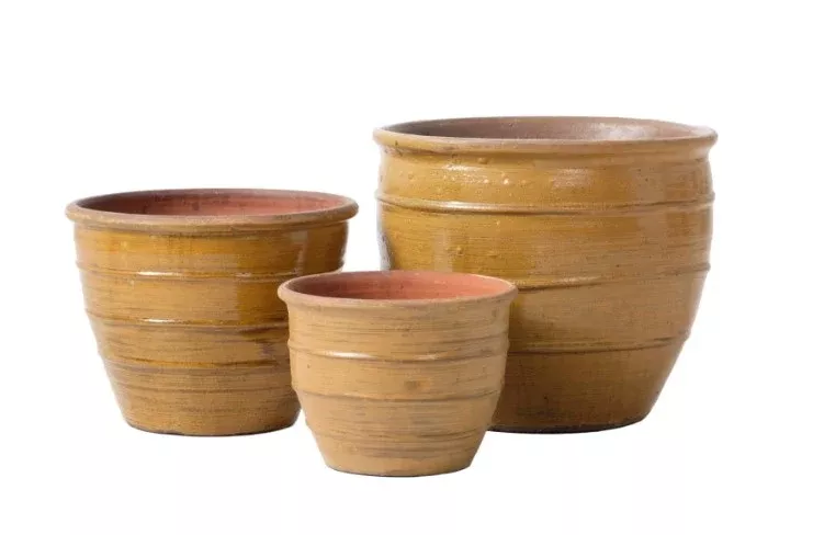 Alva Brilla Stoneware Planter