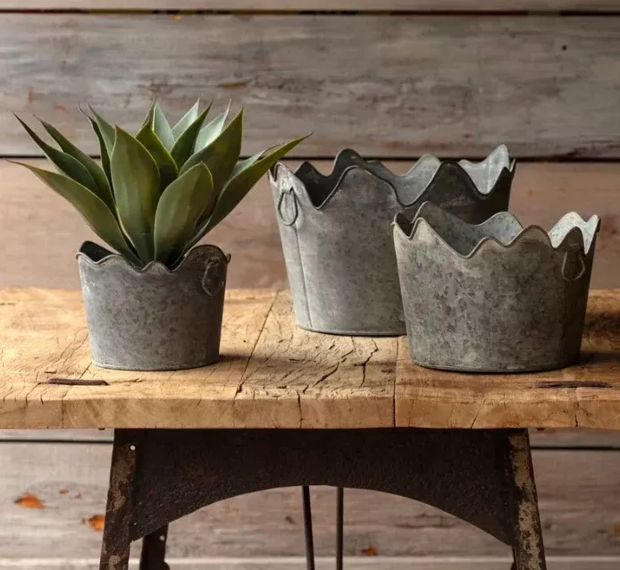Corona Metal Planters