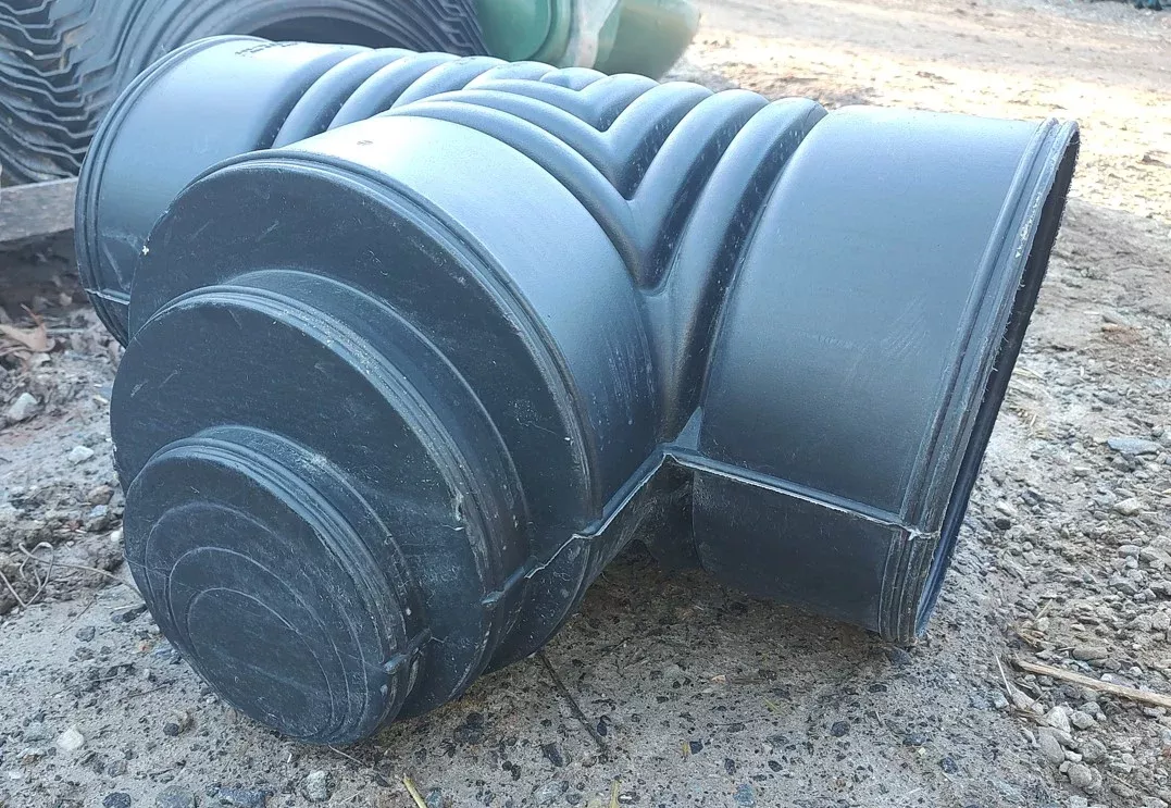 Culvert Reducer Tee 10" x 10" x 6" - 8"
