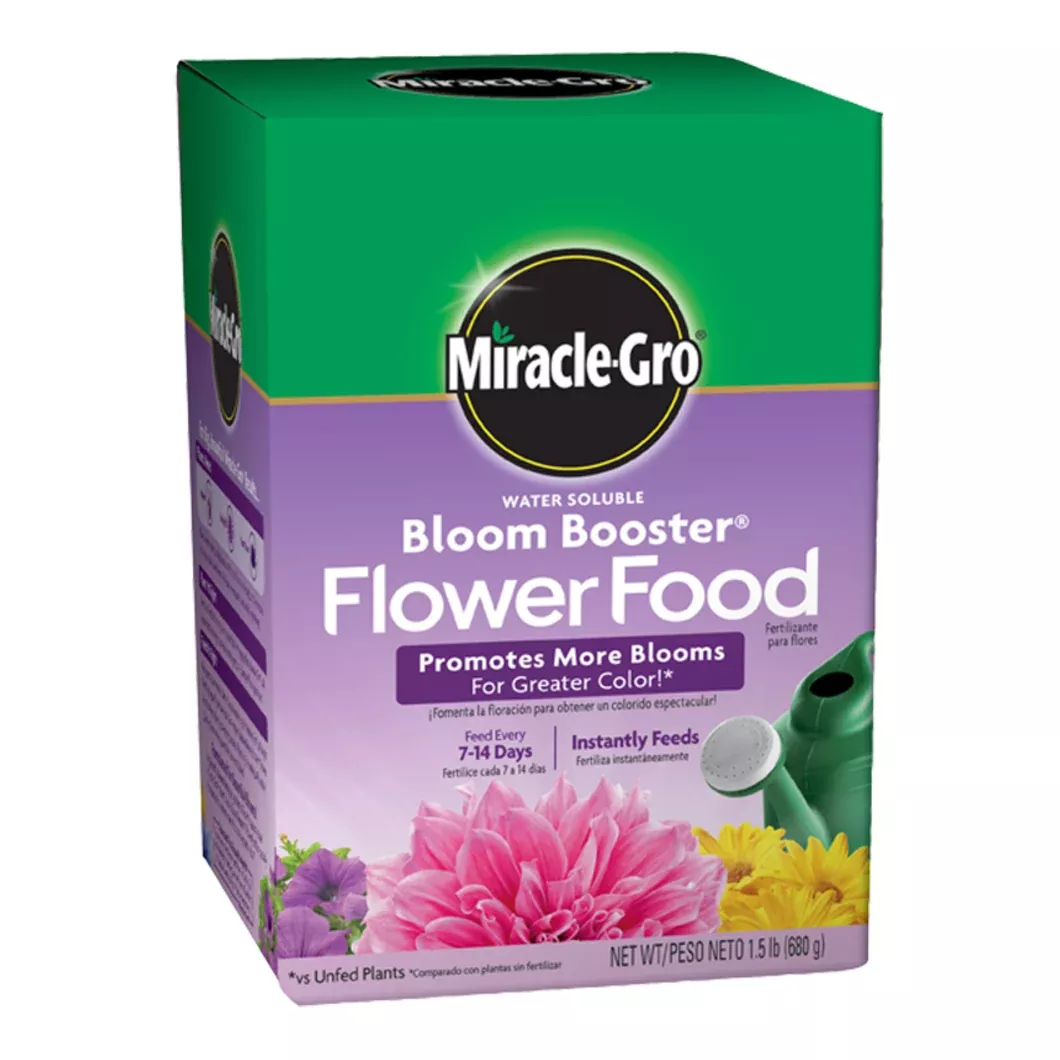Miracle-Gro Water Soluble Bloom Booster Flower Food, 1.5 lb