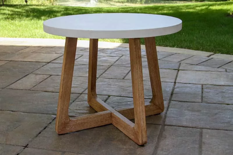 Outdoor Interiors, 20” Round Ivory Composite & Eucalyptus Wash Accent Table