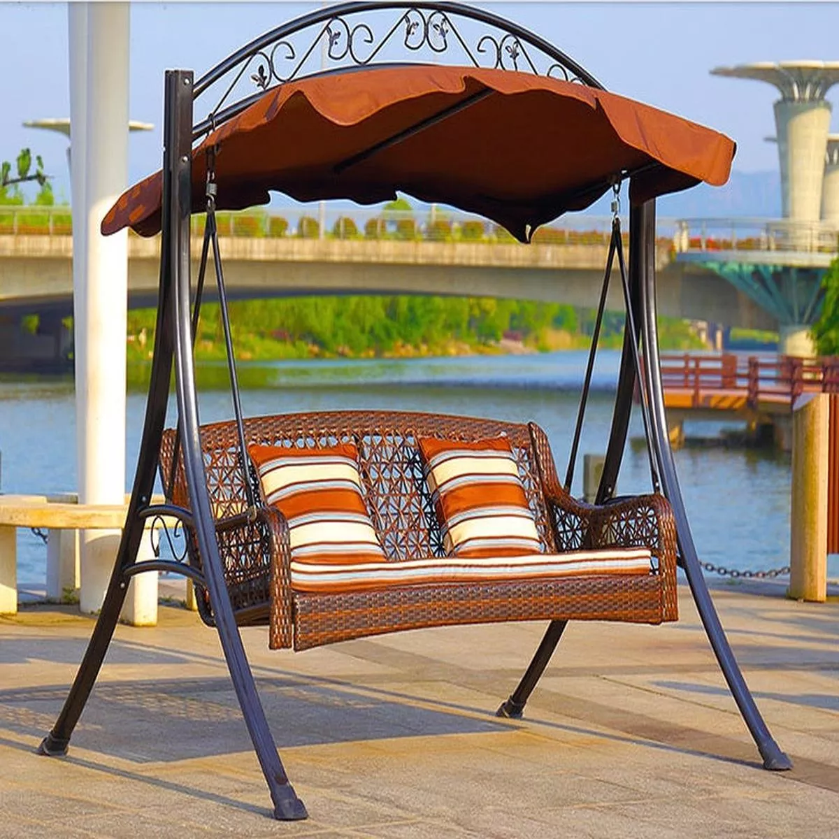 Outdoor Swing No.4