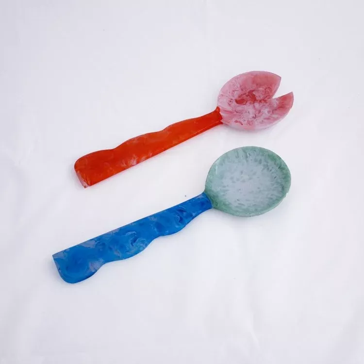 RESIN Rio Bubble Salad Servers (Orange and Blue)